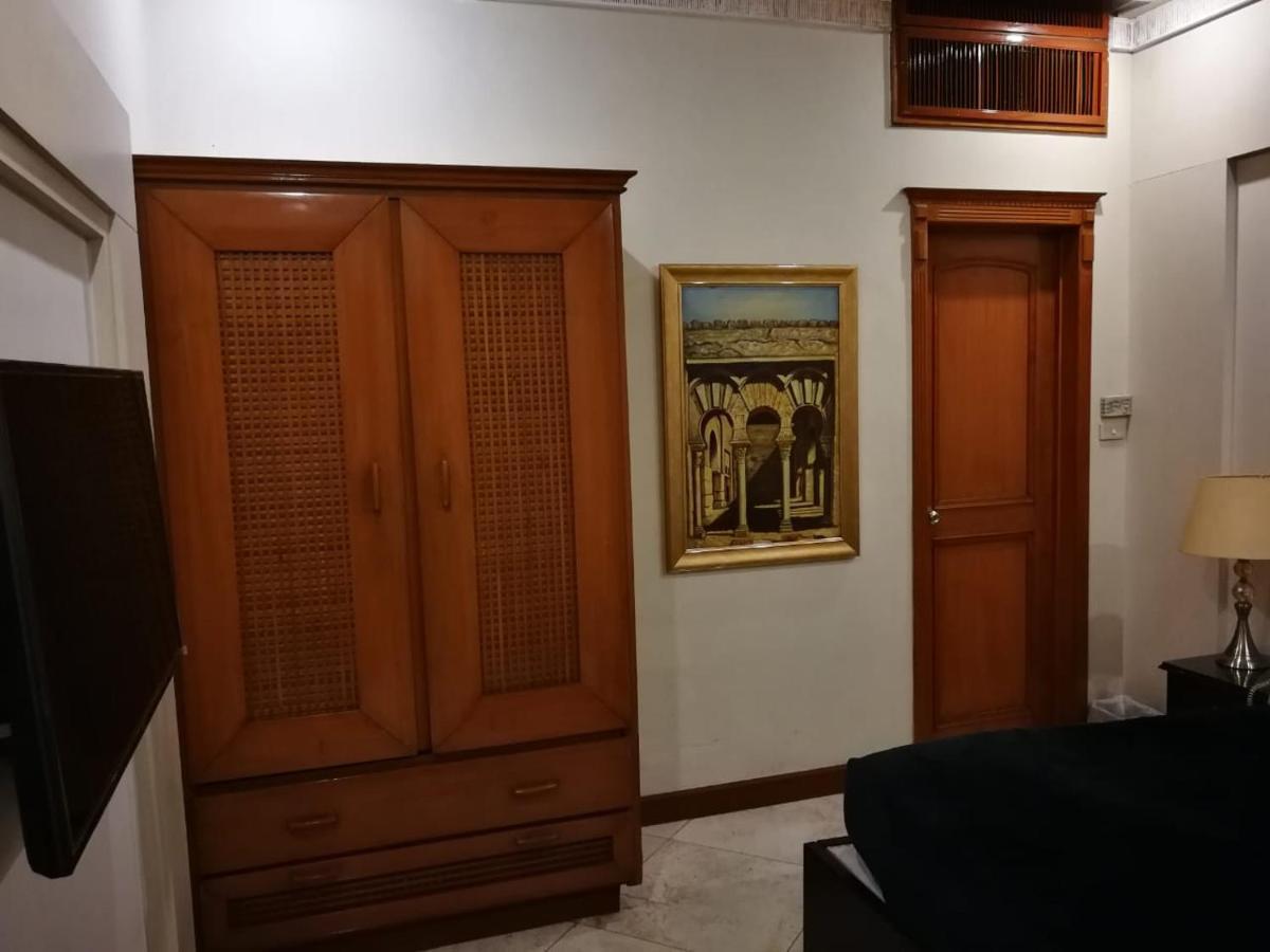 Regency Inn Hotel لاهور المظهر الخارجي الصورة