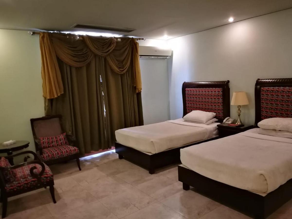 Regency Inn Hotel لاهور المظهر الخارجي الصورة