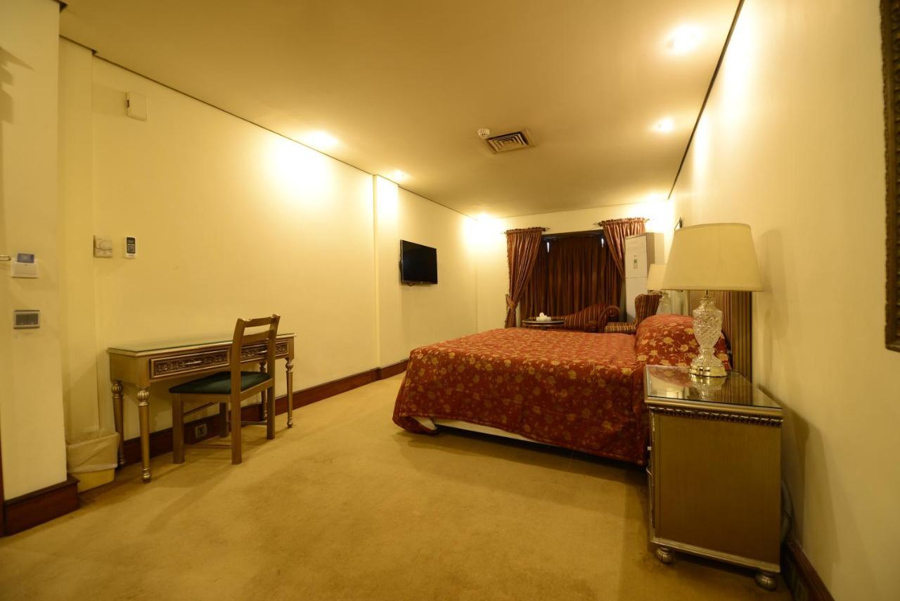 Regency Inn Hotel لاهور المظهر الخارجي الصورة