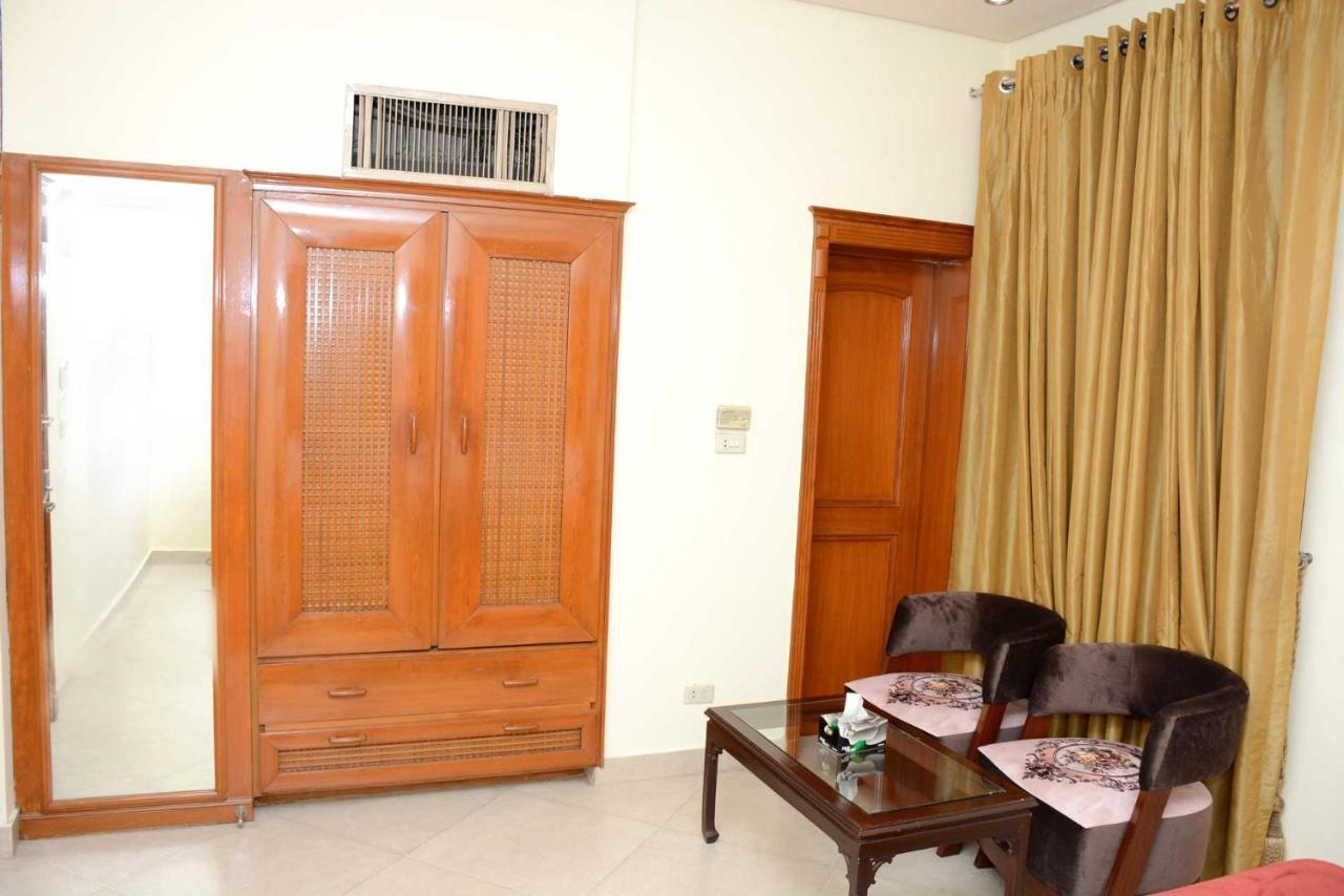 Regency Inn Hotel لاهور المظهر الخارجي الصورة