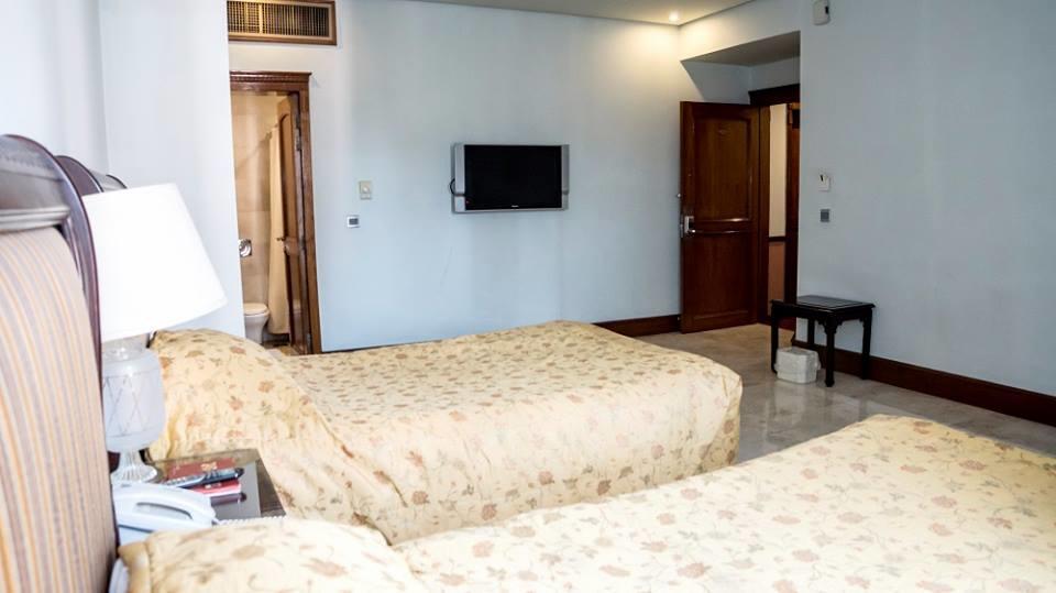 Regency Inn Hotel لاهور المظهر الخارجي الصورة