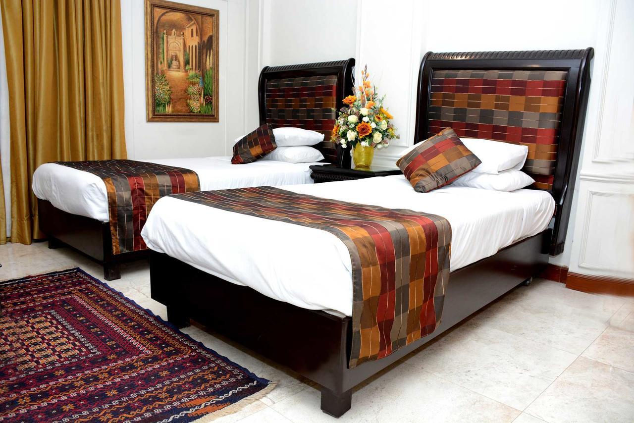Regency Inn Hotel لاهور المظهر الخارجي الصورة