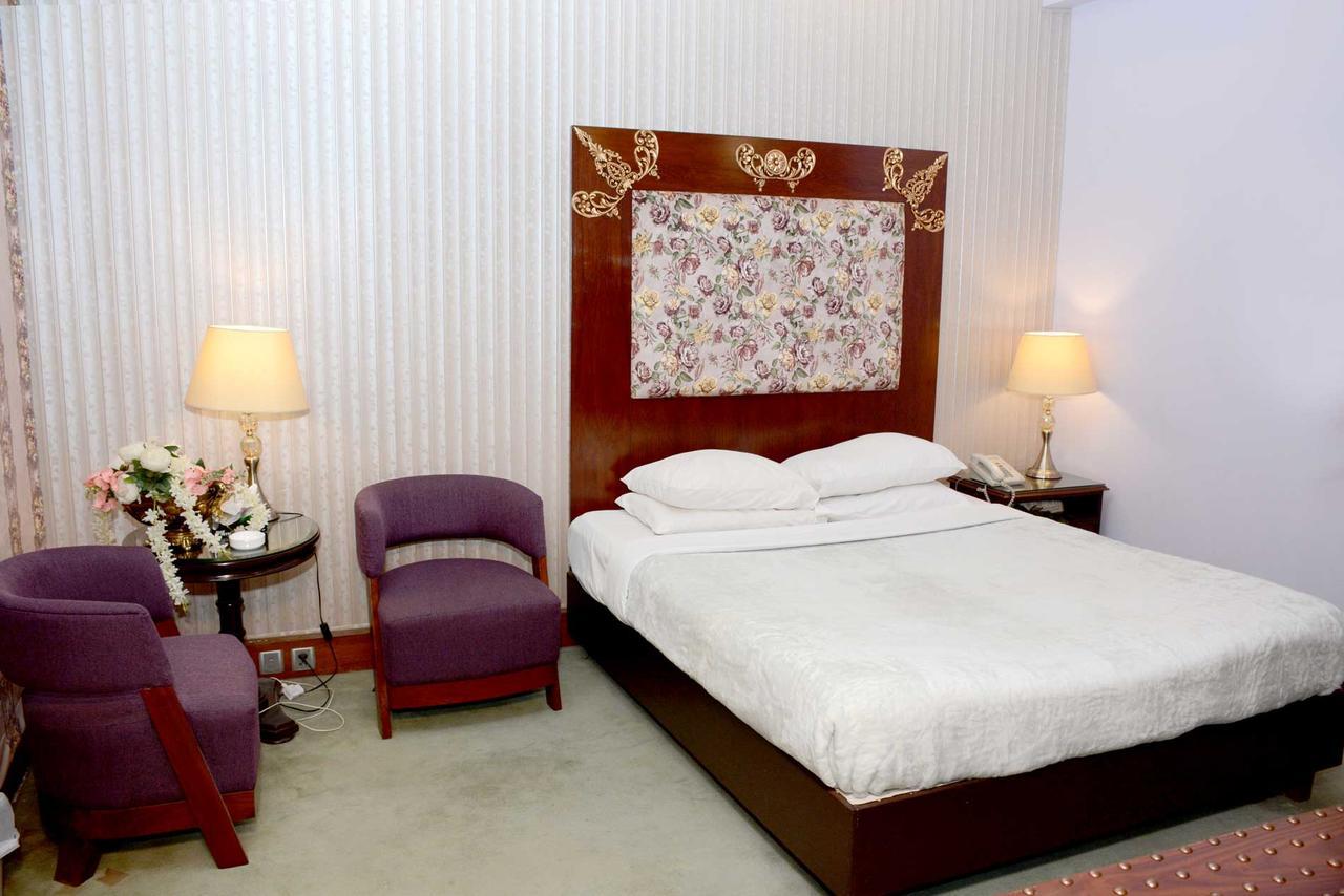 Regency Inn Hotel لاهور المظهر الخارجي الصورة