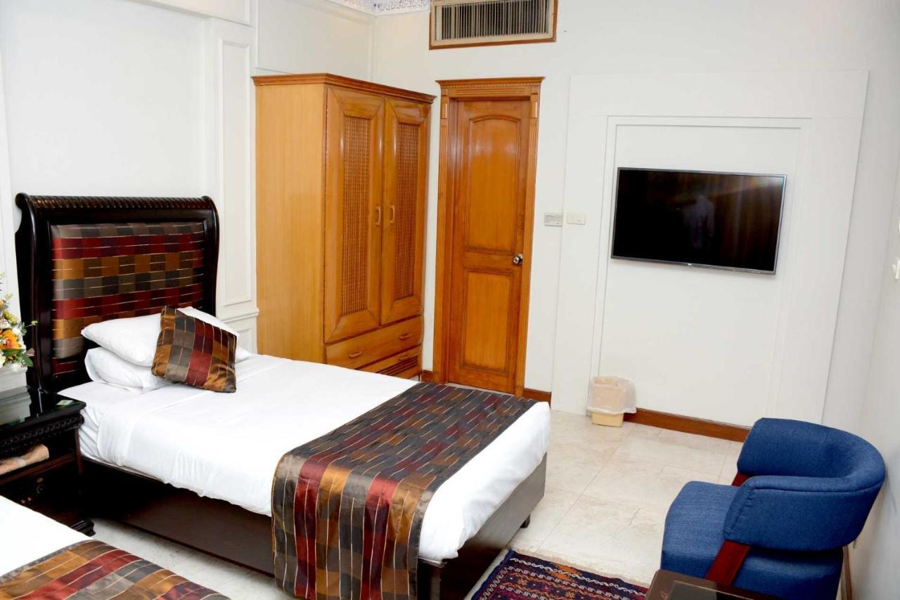 Regency Inn Hotel لاهور المظهر الخارجي الصورة